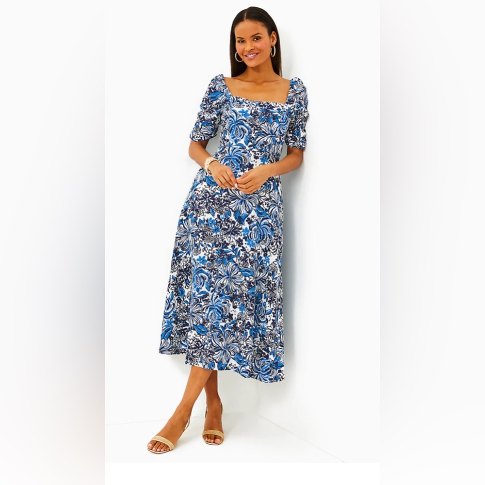 Lilly Pulitzer Blue and White Puff Sleeve Bodycon Dress